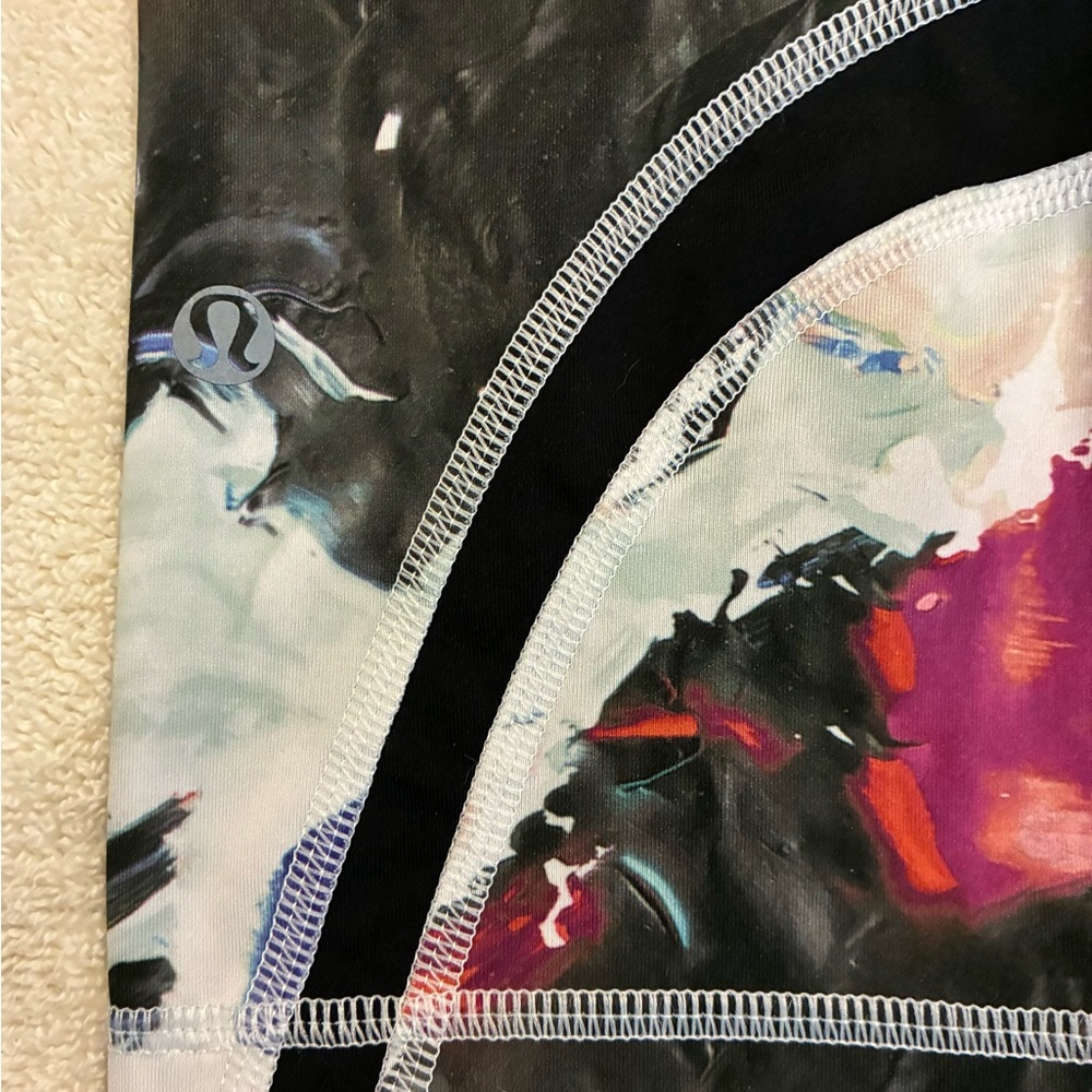 lululemon athletica Black Trim Multicolor Abstract Leggings